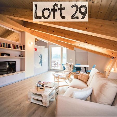Loft 29 Mansardato Con Ampio Terrazzo Bussoleno Bagian luar foto