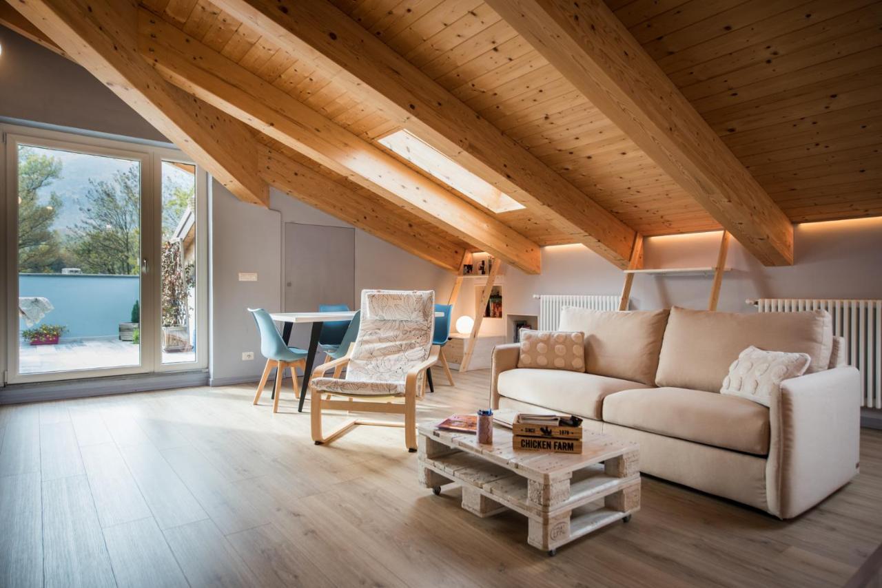 Loft 29 Mansardato Con Ampio Terrazzo Bussoleno Bagian luar foto