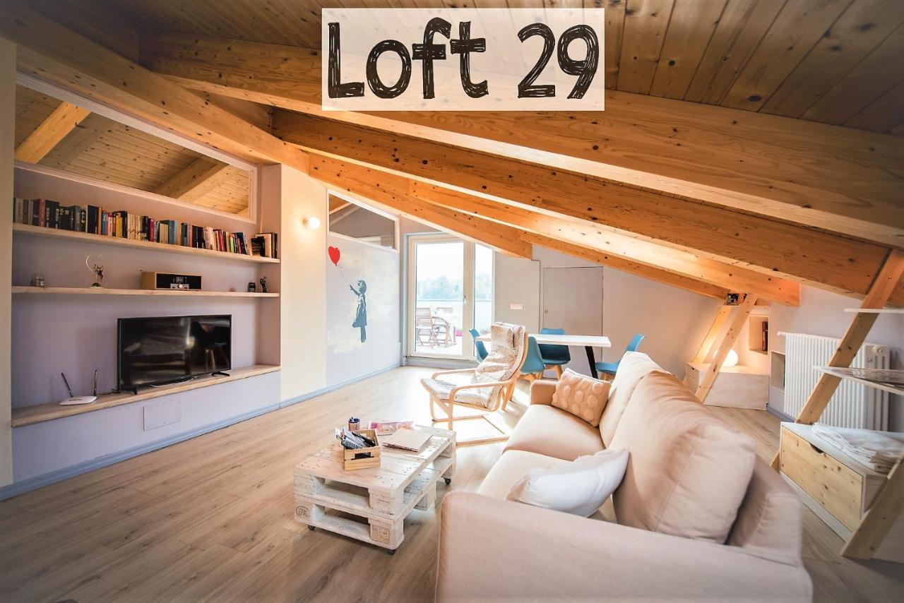 Loft 29 Mansardato Con Ampio Terrazzo Bussoleno Bagian luar foto