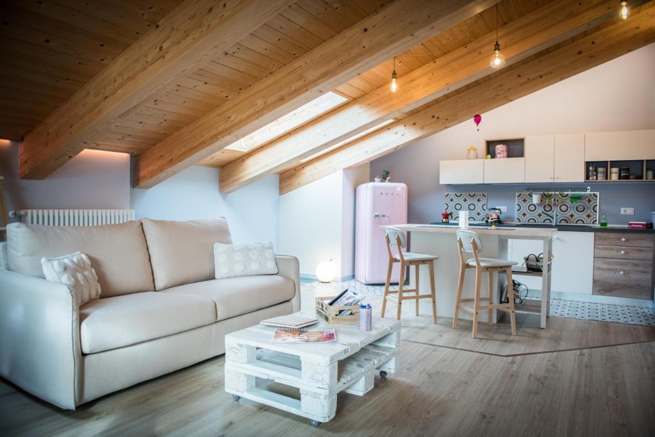Loft 29 Mansardato Con Ampio Terrazzo Bussoleno Bagian luar foto