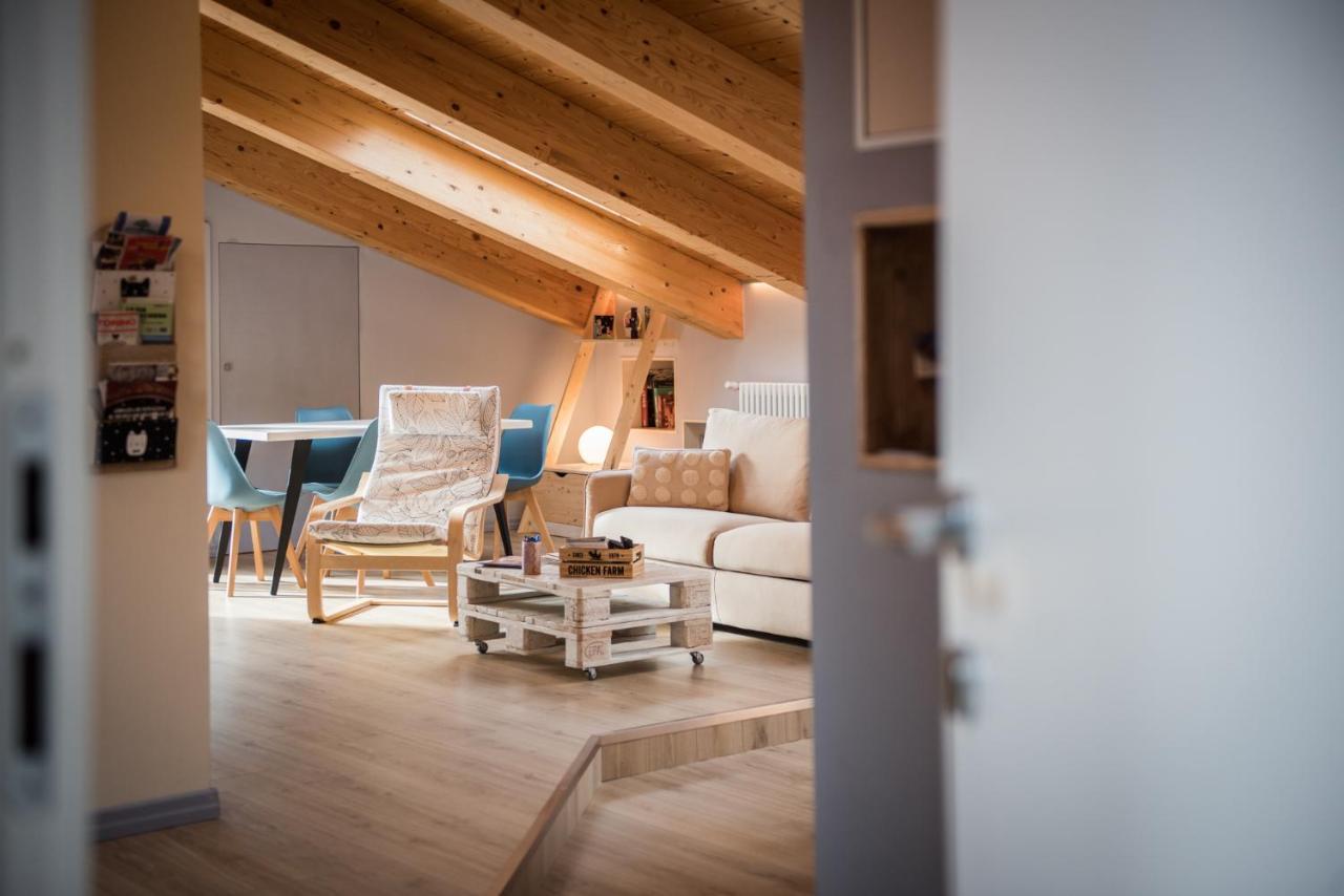 Loft 29 Mansardato Con Ampio Terrazzo Bussoleno Bagian luar foto