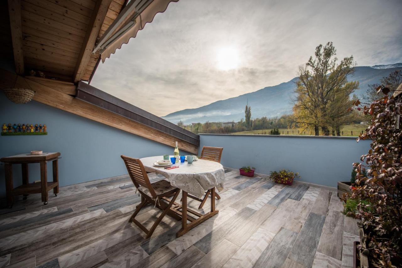 Loft 29 Mansardato Con Ampio Terrazzo Bussoleno Bagian luar foto