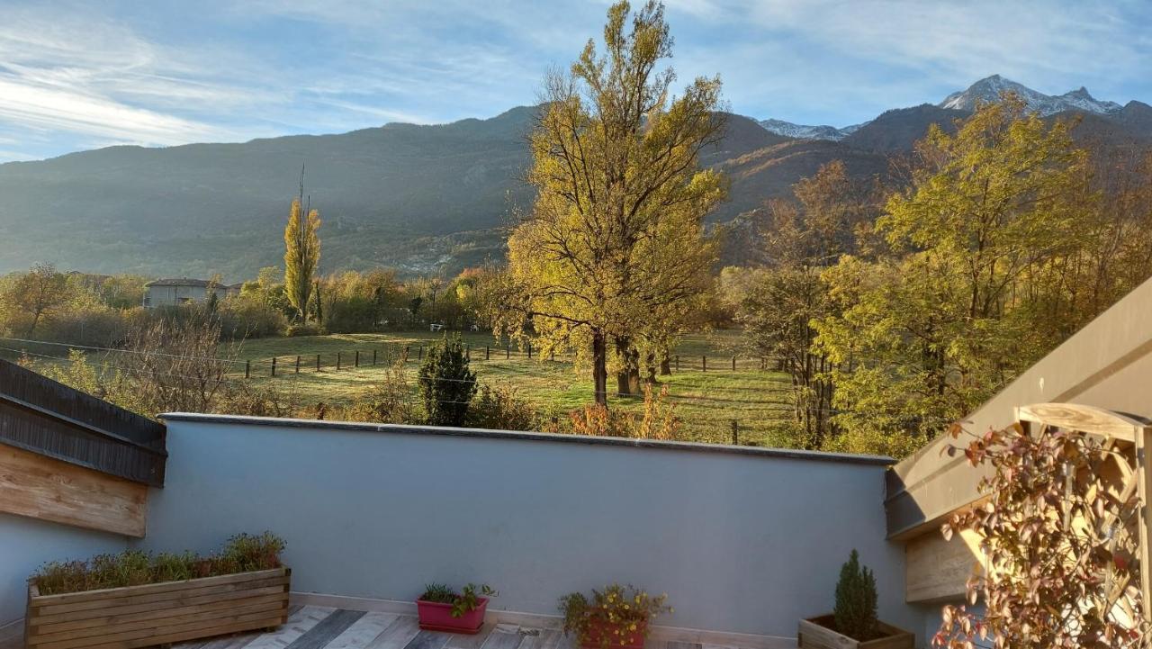 Loft 29 Mansardato Con Ampio Terrazzo Bussoleno Bagian luar foto