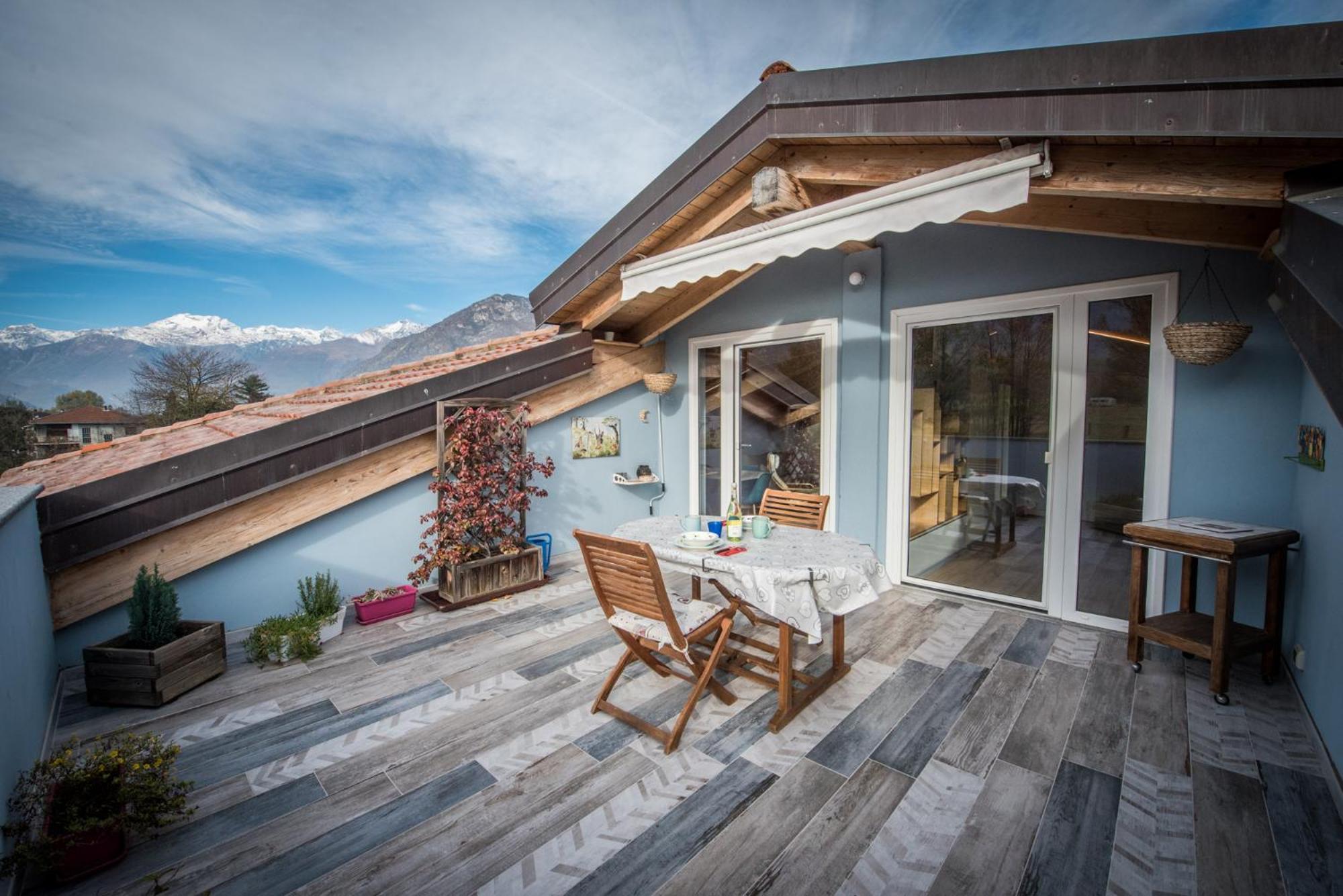 Loft 29 Mansardato Con Ampio Terrazzo Bussoleno Bagian luar foto