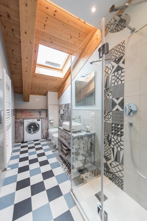 Loft 29 Mansardato Con Ampio Terrazzo Bussoleno Bagian luar foto