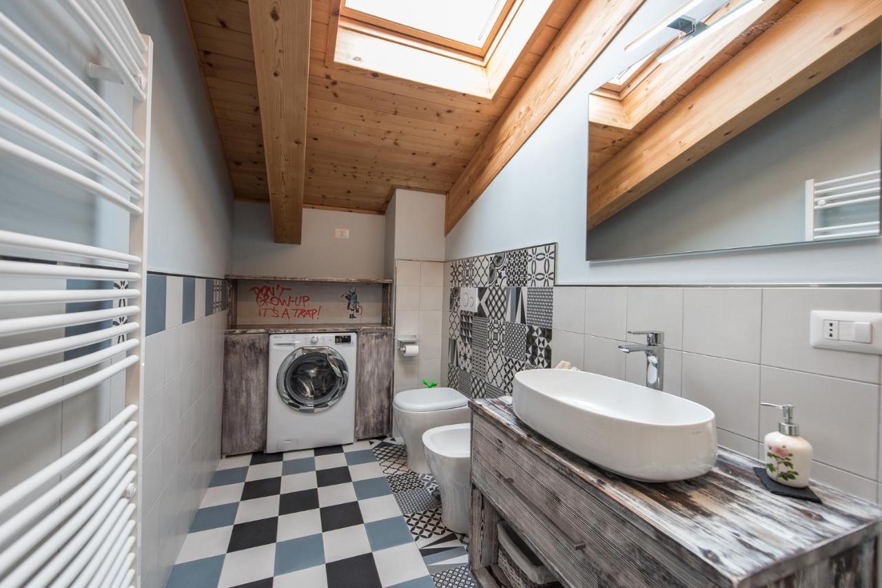 Loft 29 Mansardato Con Ampio Terrazzo Bussoleno Bagian luar foto