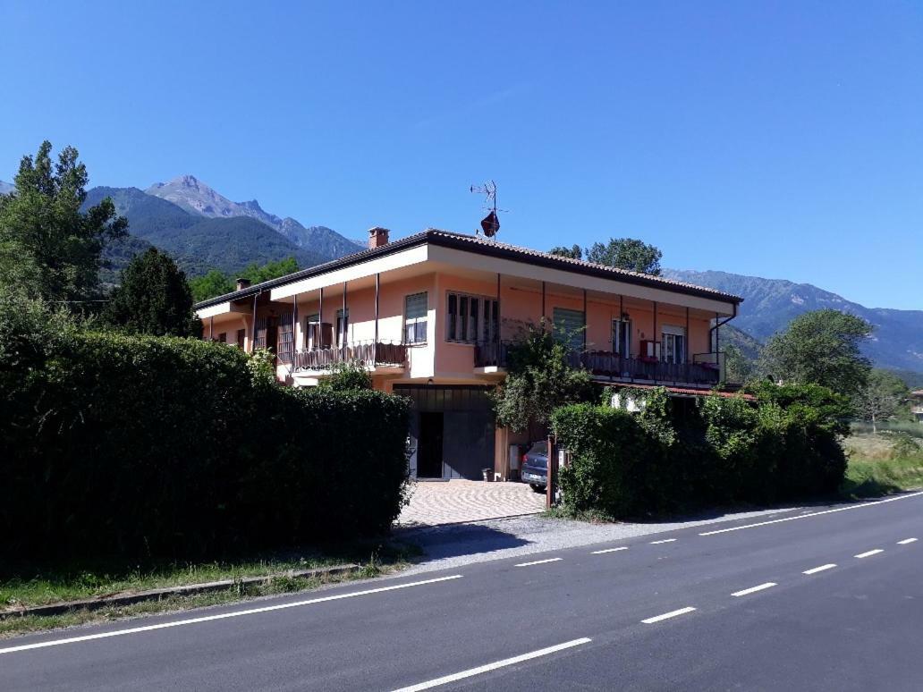 Loft 29 Mansardato Con Ampio Terrazzo Bussoleno Bagian luar foto